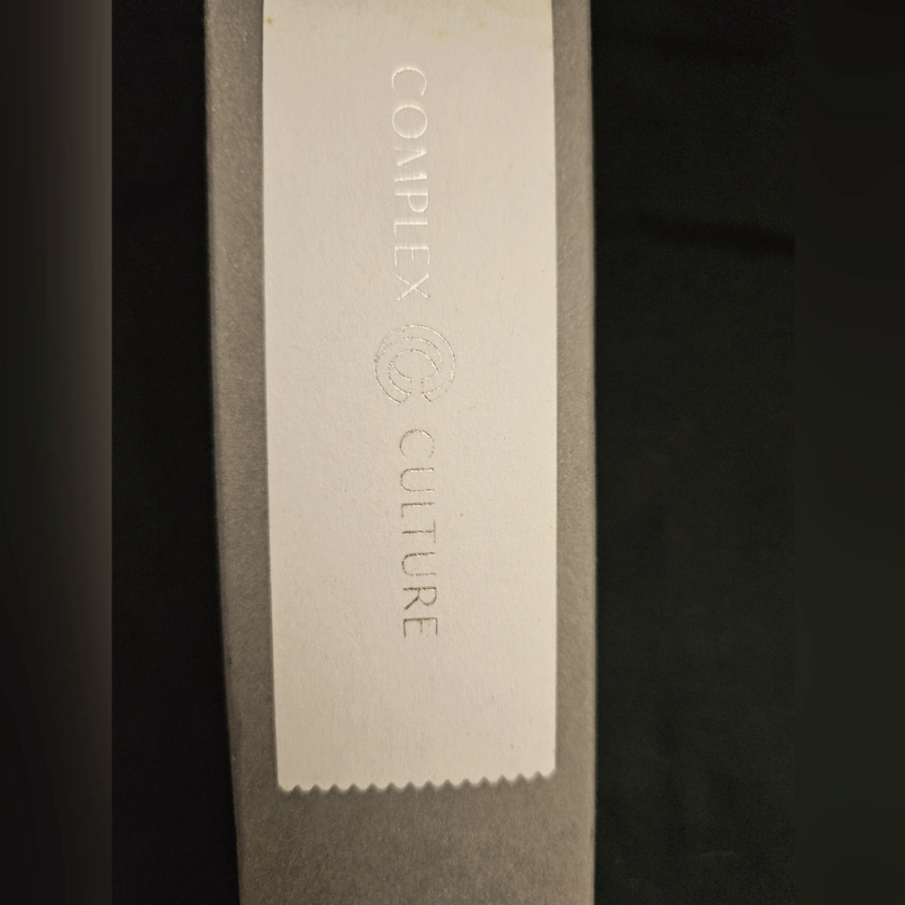 NEW Complex Culture 2-in-1 Brush